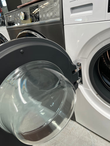 Factory second Haier 8kg/4kg Washer Dryer Combo HWD8040BW1 - Second Hand Appliances Geebung